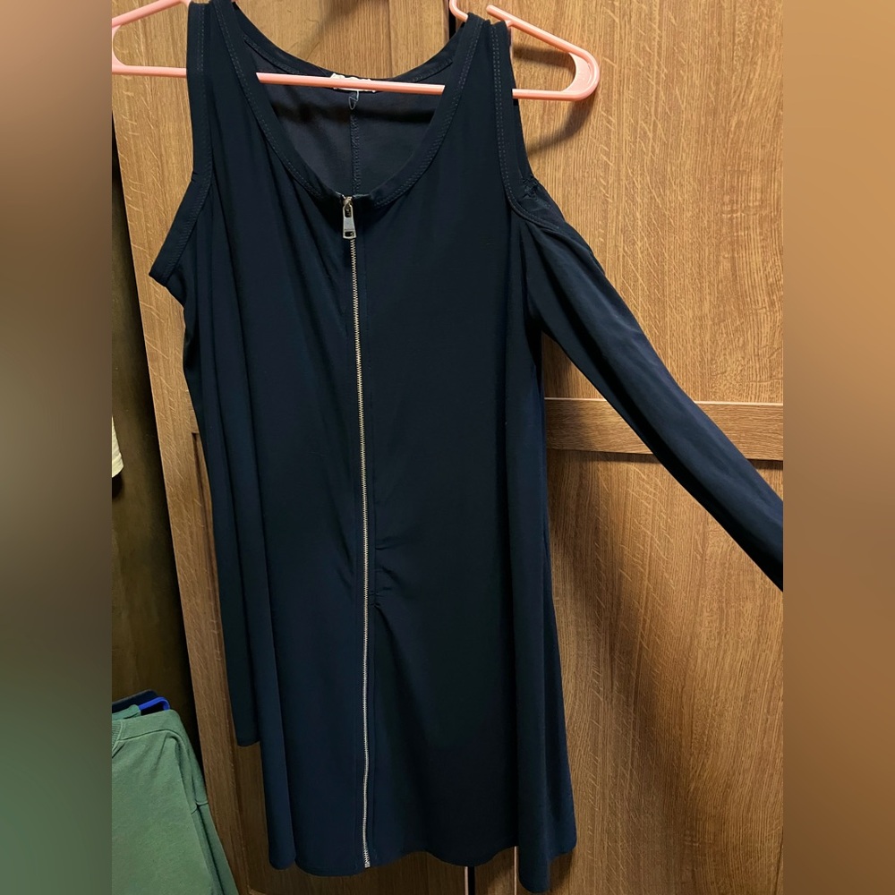 Elegant Black Cold Shoulder Dress